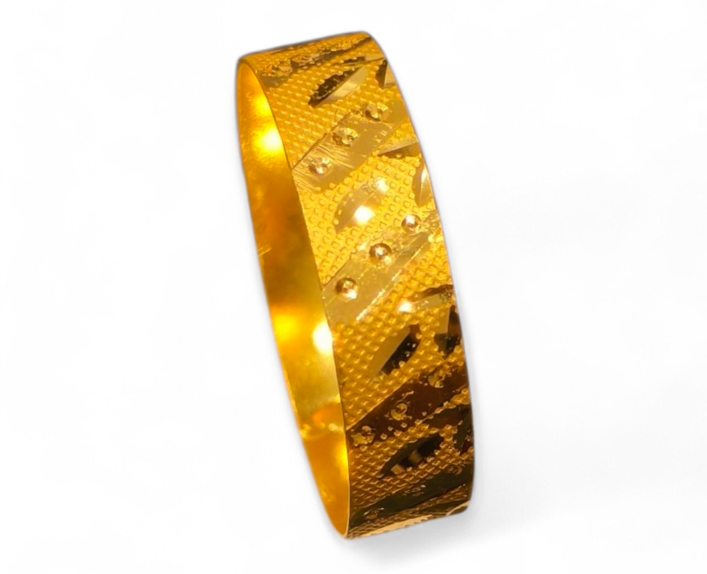 GOLD BAND RING